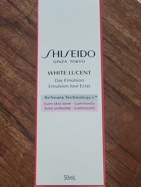 Shiseido White Lucent Day Emulsion -